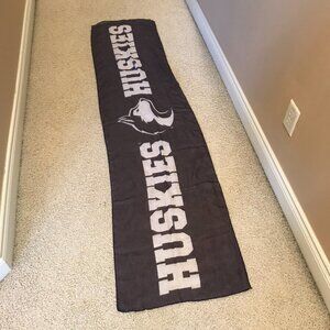 University of Washington Huskies Scarf Size W76" x H18" Sheer RARE NEW